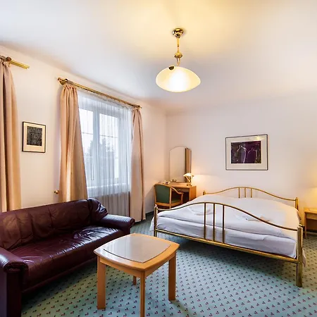 Hotell Voyta 4*