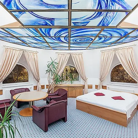 Voyta Otel 4*